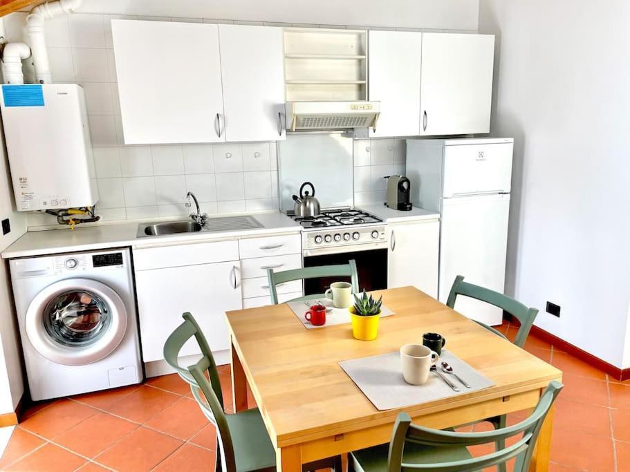 Casa Biondi Lägenhet Mantova Exteriör bild